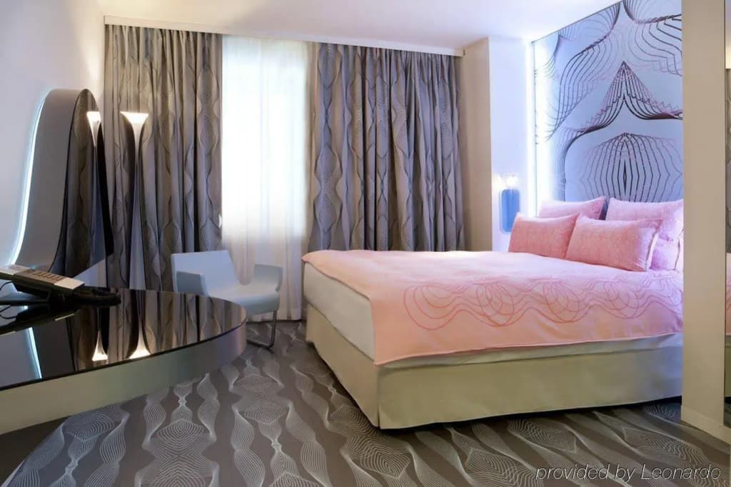 nhow Berlin Hotel - photo 6