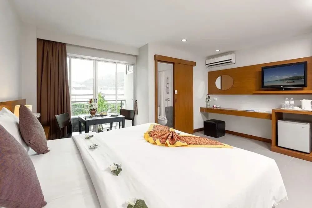 Patong Bay Residence R07 - photo 3