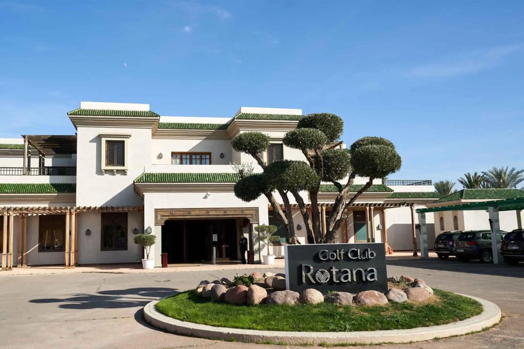Golf Club Rotana - photo 1