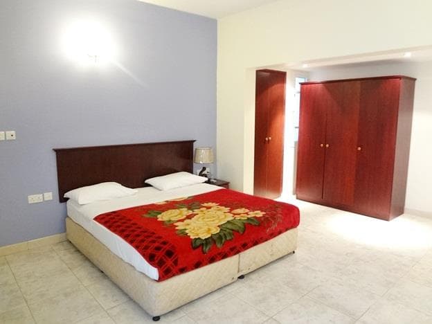 Sahara Hotel Apartment - photo 18