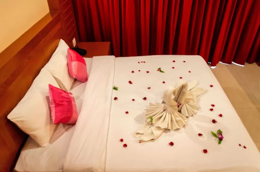 Diva Patong Hotel - photo 24