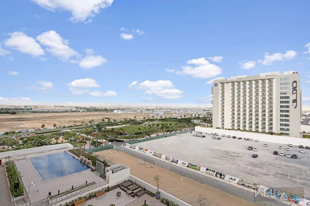 WelHome - Breathtaking View 1BR Apt in Damac Hills 2 - photo 10