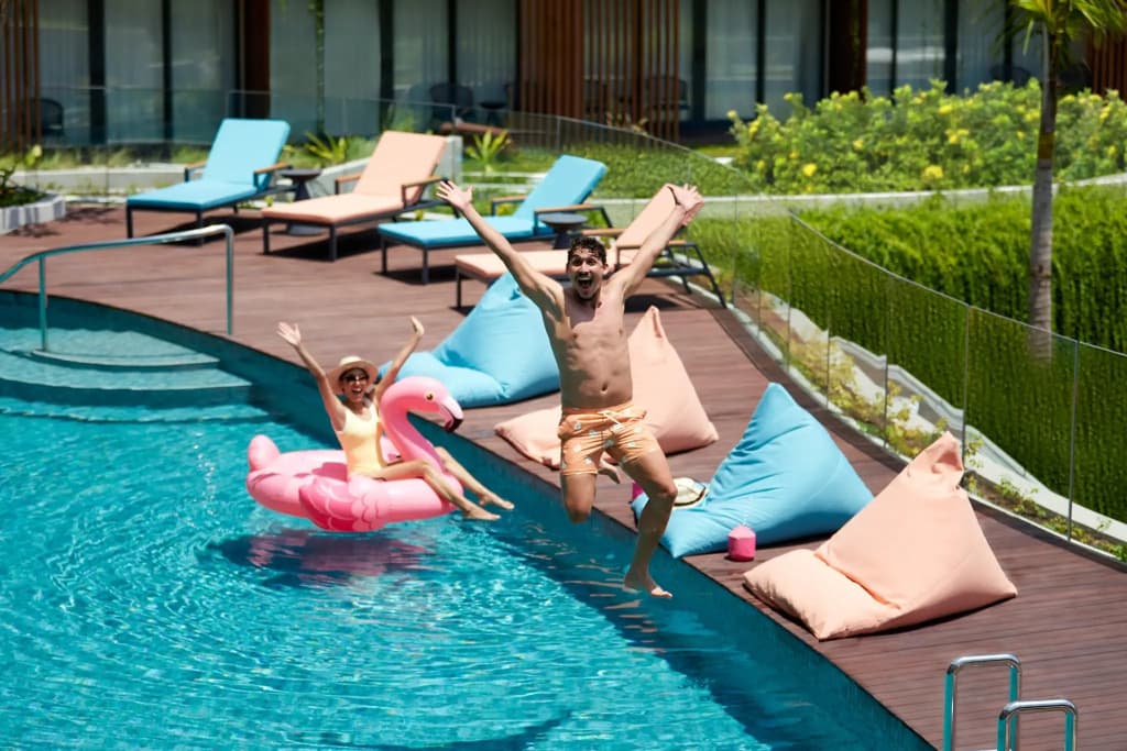 Aloft by Marriott Bali Kuta at Beachwalk - photo 9