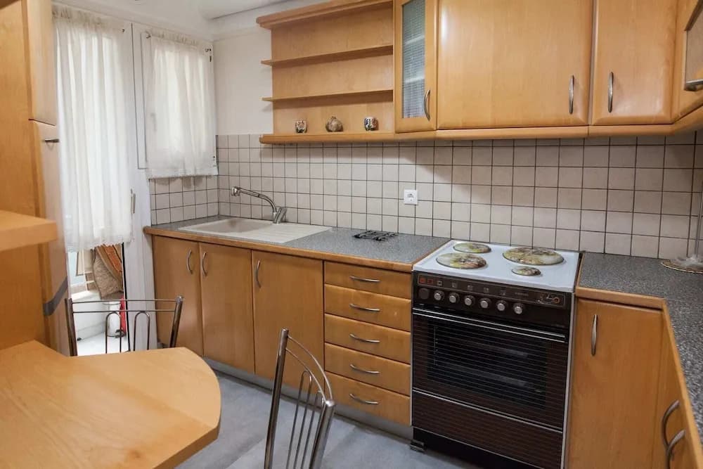Beautiful Retro Apt in Koukaki - photo 17