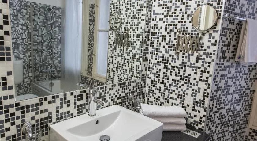 Carlton Suites - photo 9
