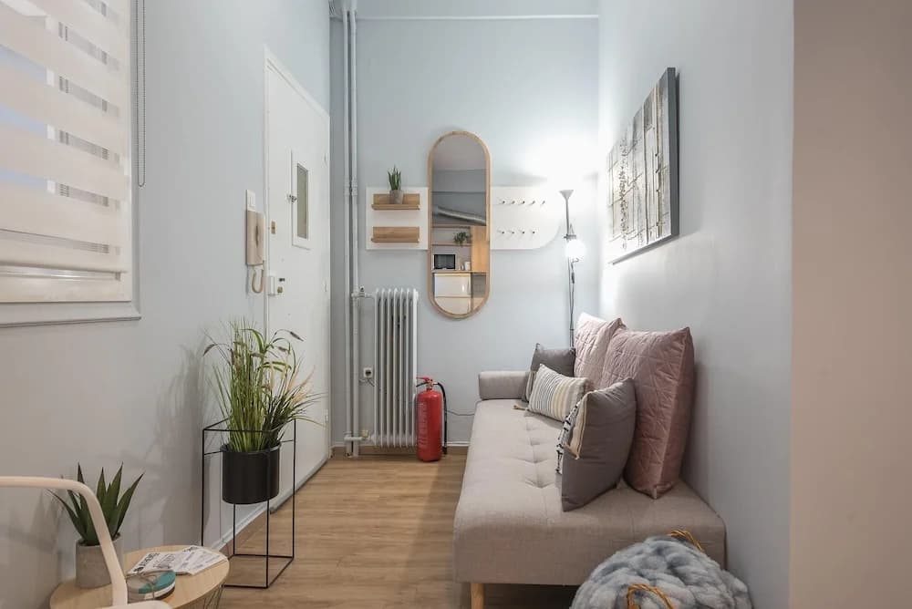Urban City Apartment by Cloudkeys - photo 1