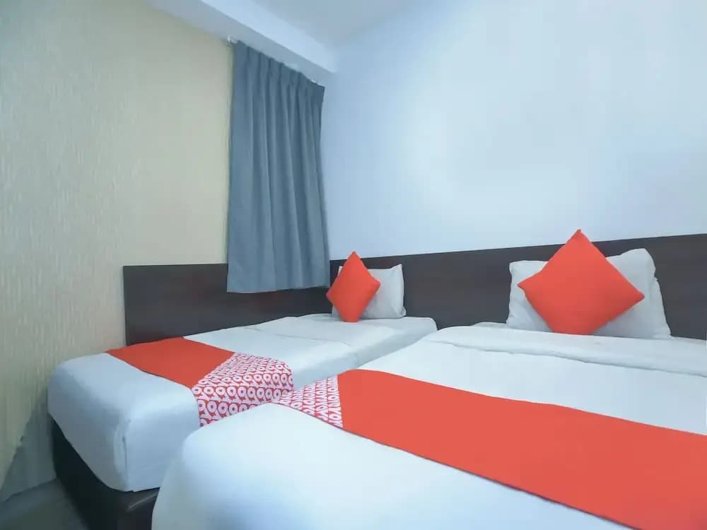 Oyo 44052 Seven Hotel - photo 7