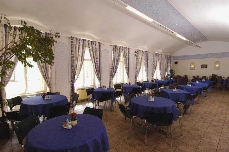 Junior - photo 13