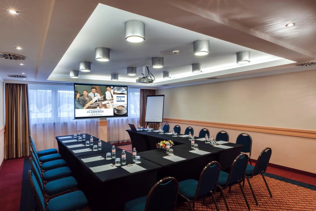 Danubius Hotel Flamenco - photo 13