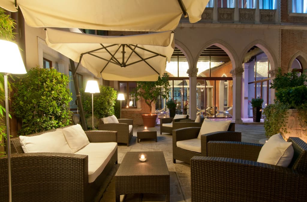 Sina Centurion Palace Hotel - photo 27