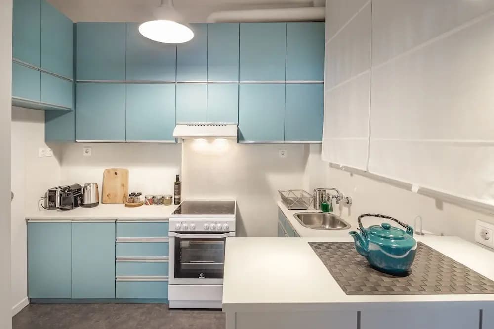 UPSTREET Modern Downtown Flat -Acropolis - photo 13