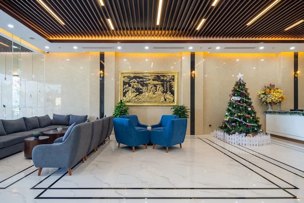 Avenis Hotel - photo 2