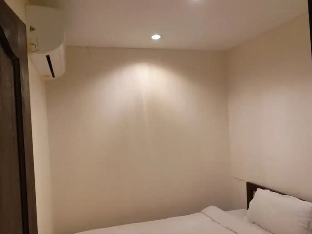 KK11 Boutique Inn - photo 2