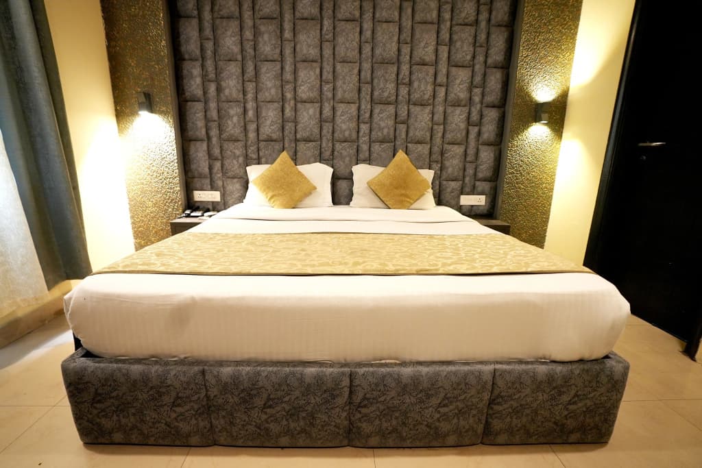 Hotel Silver Stone - photo 32