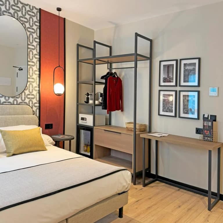 Itc Alcala Norte By Soho Boutique - photo 1