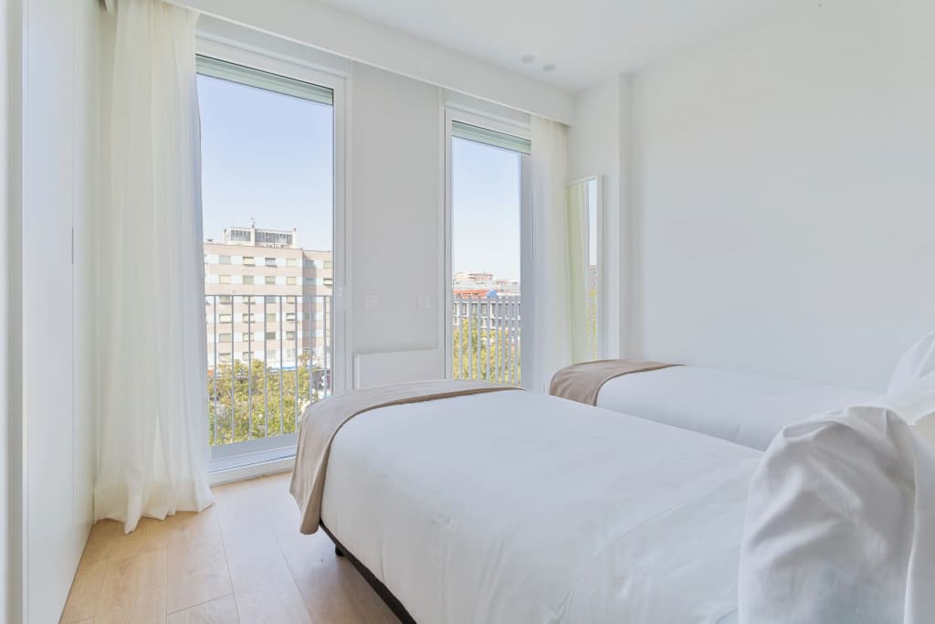 Uma Suites O'Donnell - photo 40