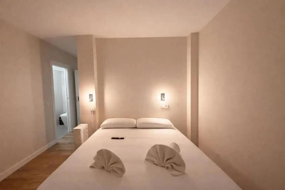 Hostal Ramon y Cajal - photo 1