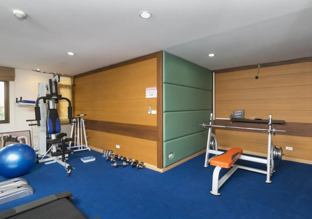 Lasalle Suites Hotel & Residence - photo 25
