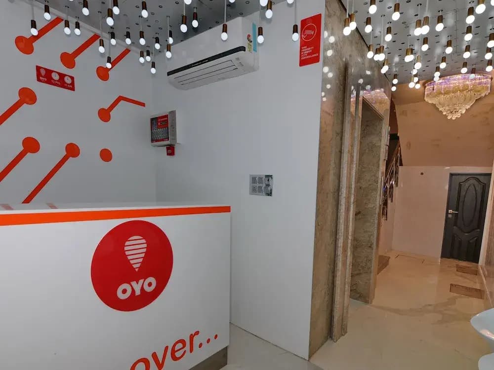 Oyo 12148 Flyover Inn - photo 10