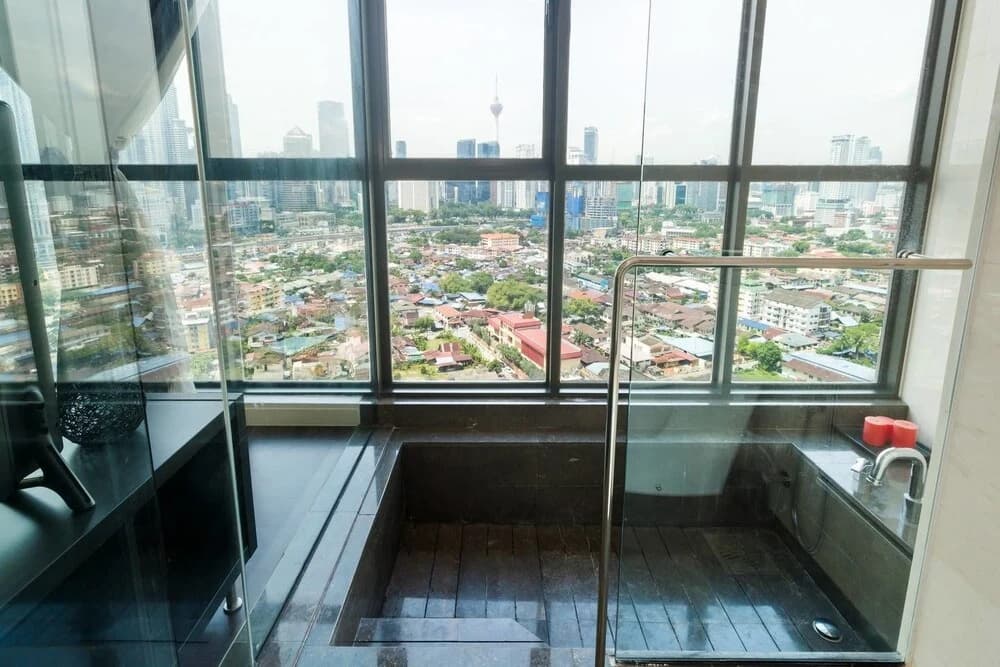 Luxury 2BR Suite With Klcc Views - photo 6