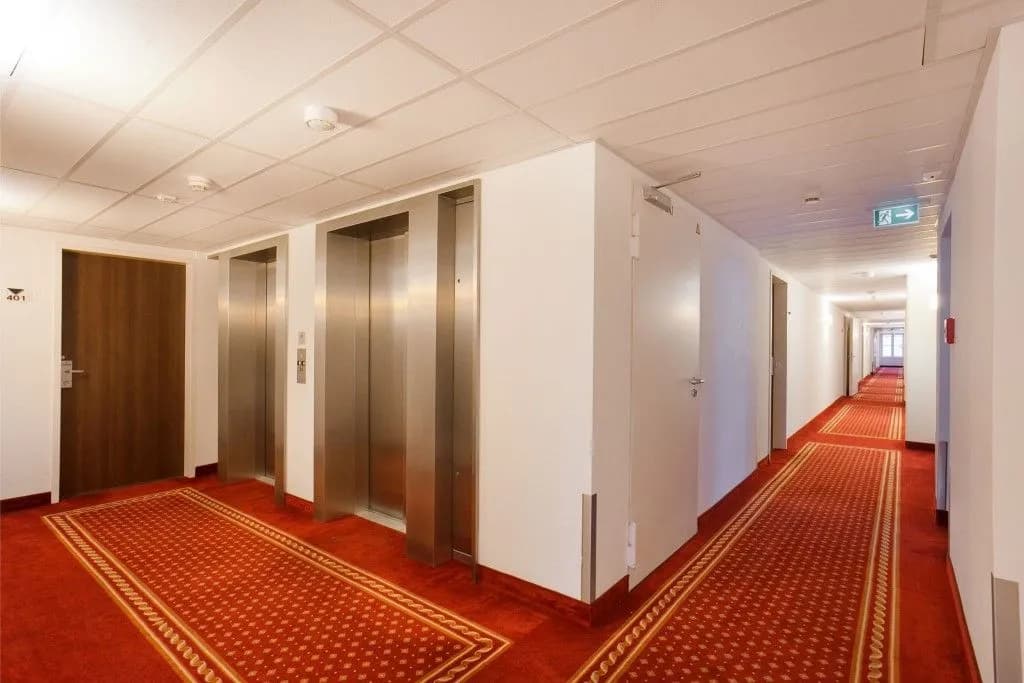 Premier Inn Berlin City Süd - photo 17