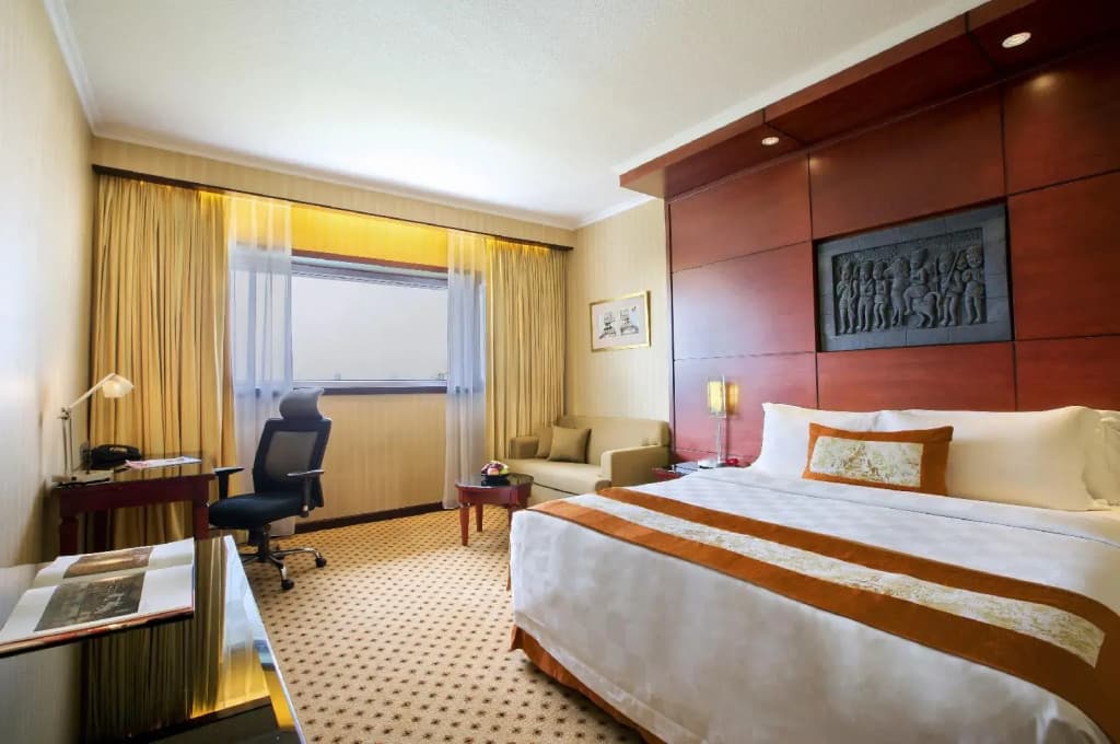 Hotel Borobudur Jakarta - photo 44