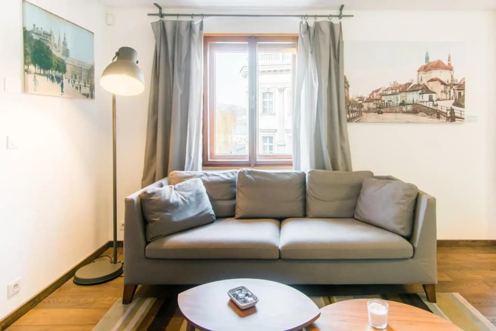 Modern Apartment in a Picturesque 15th-Century Building - photo 4