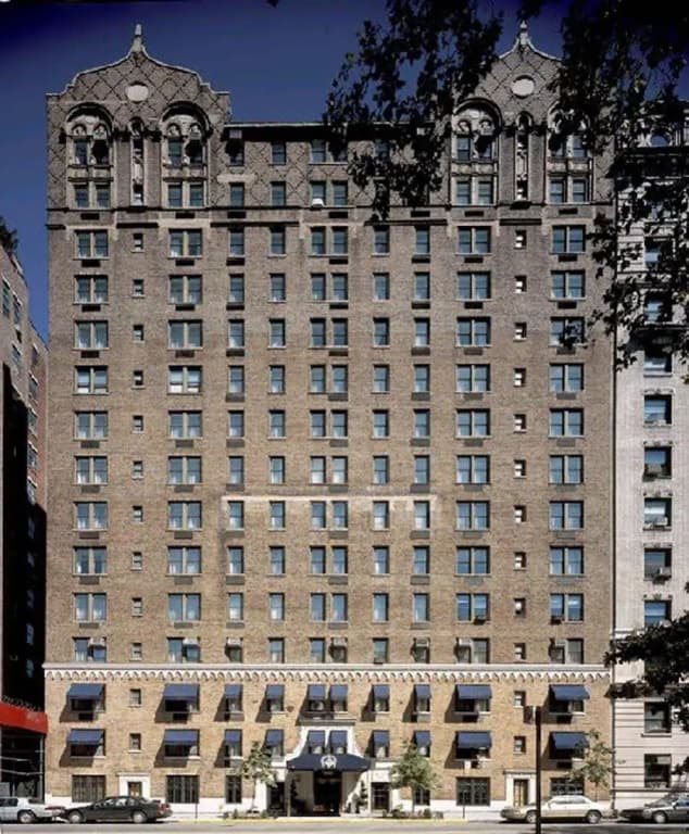 Excelsior Hotel - photo 1