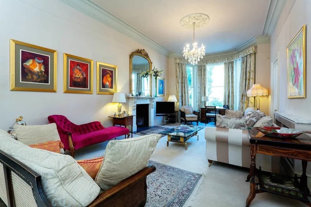 Veeve - Elgin Crescent - photo 4