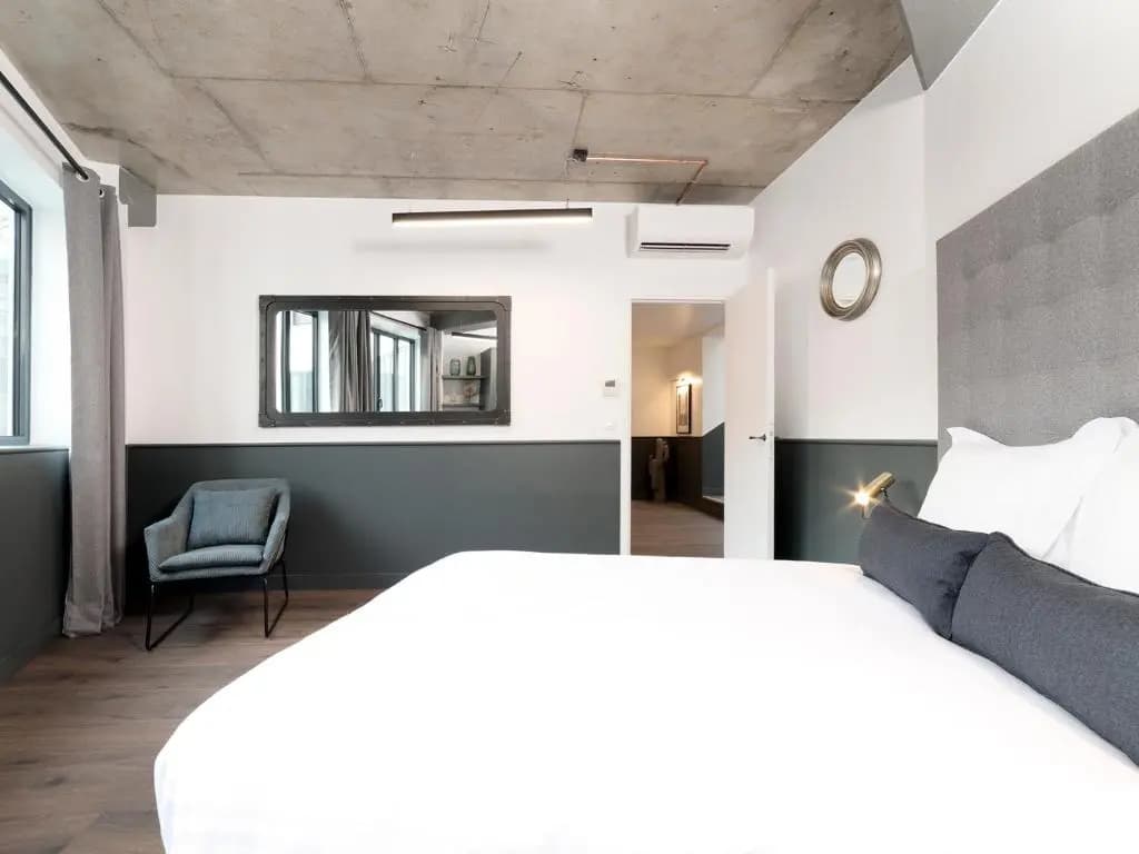 Luxury AC 3 Bedrooms Le Marais I by Livinparis - photo 4
