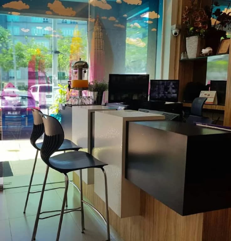 9 Square Hotel - Kota Damansara - photo 17