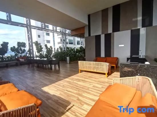 The Luxe by Infinitum Suites - photo 4