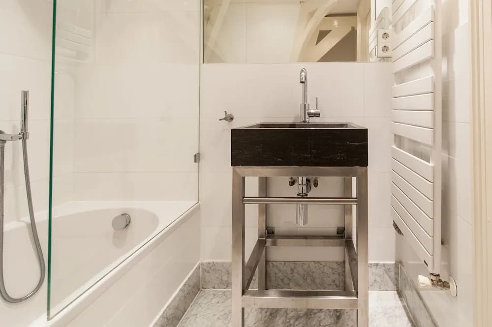 Vondelpark Apartment Suites - photo 6