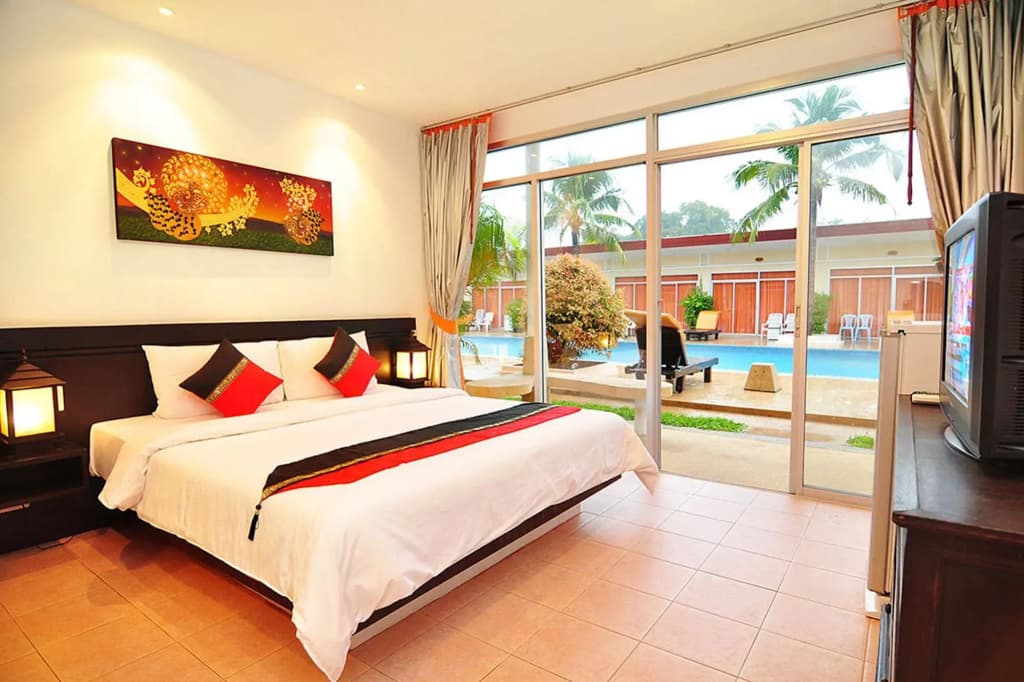 Phuket Sea Resort - photo 6