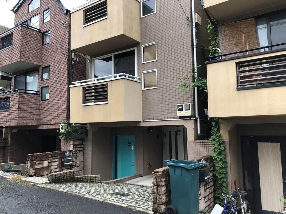 Hachiyama house - main photo