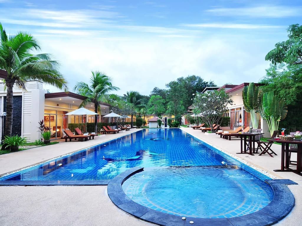Phuket Sea Resort - photo 16