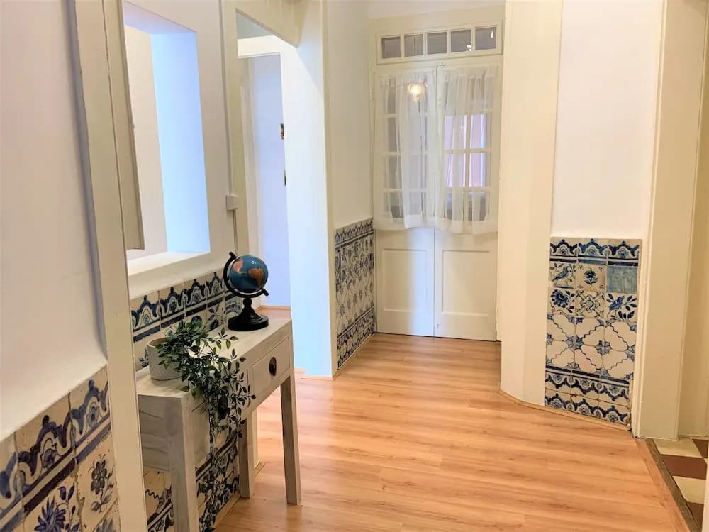 Beautiful flat with balcony & Great location - photo 12