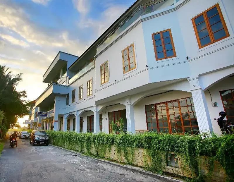 Friends House Bali - photo 1