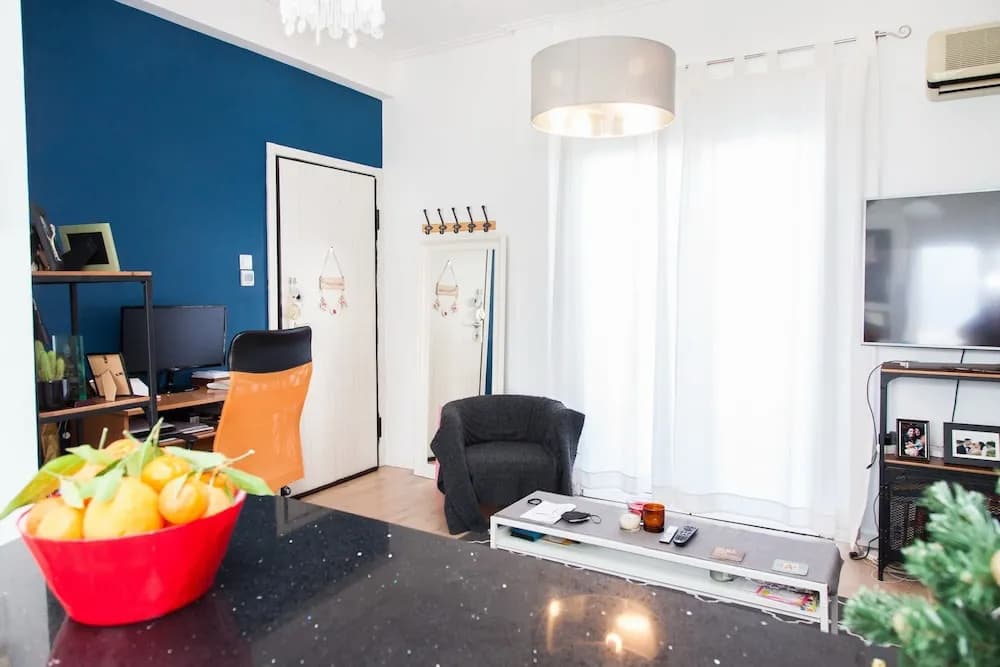 Cozy apt in Central Athens with view - photo 11