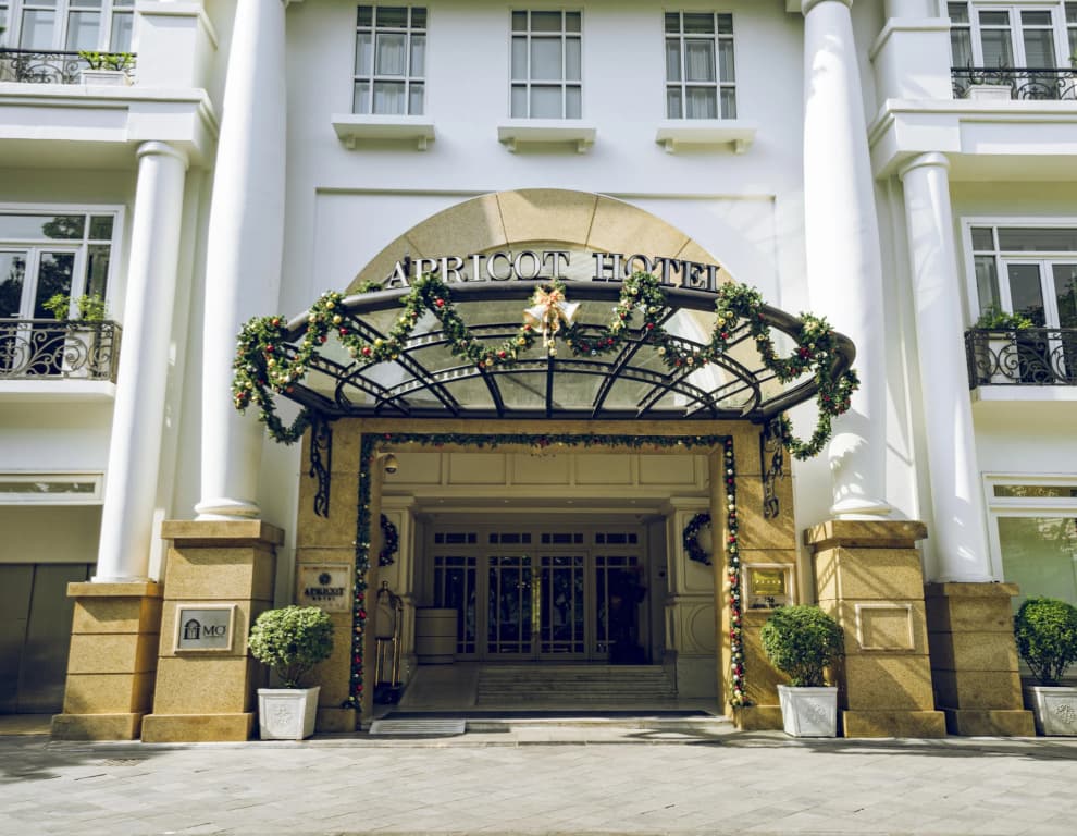 Apricot Hotel - photo 1