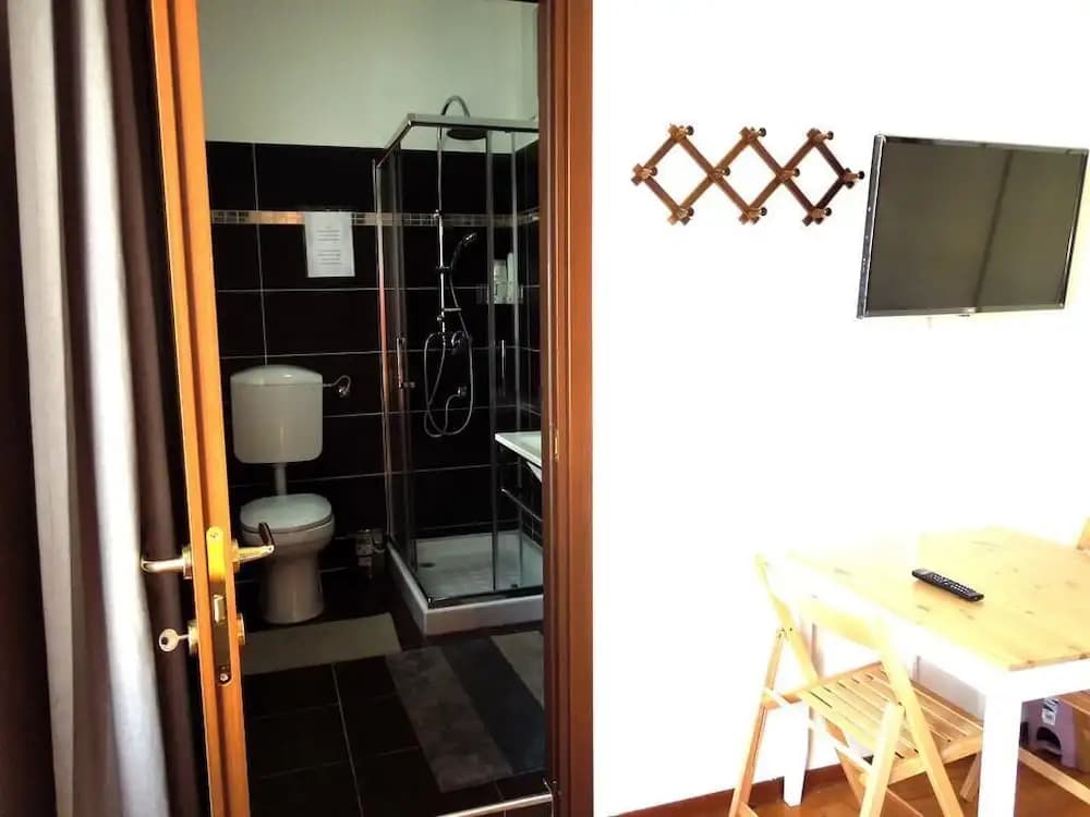Pang'S Guesthouse - photo 8