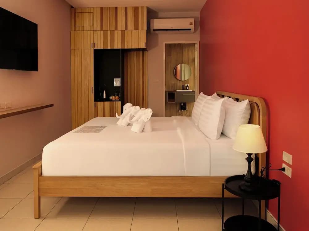Lenny's Hotels - photo 6