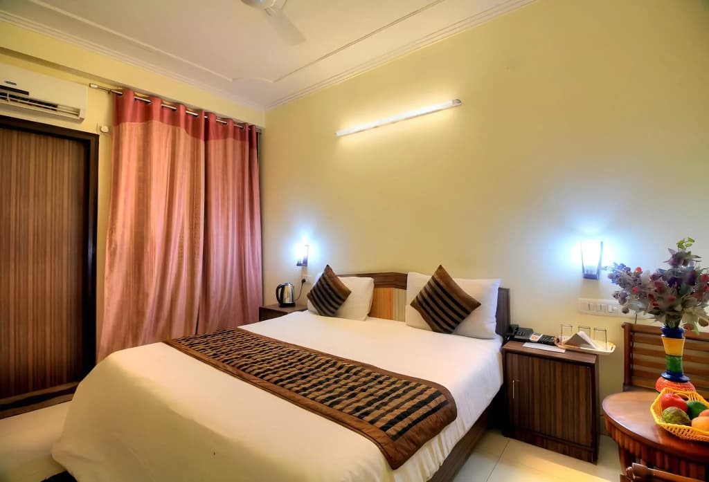 ADB Rooms Hotel Noratan Palace - photo 3