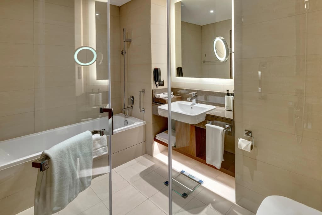 Crowne Plaza Muscat Ocec by IHG Hotel - photo 25