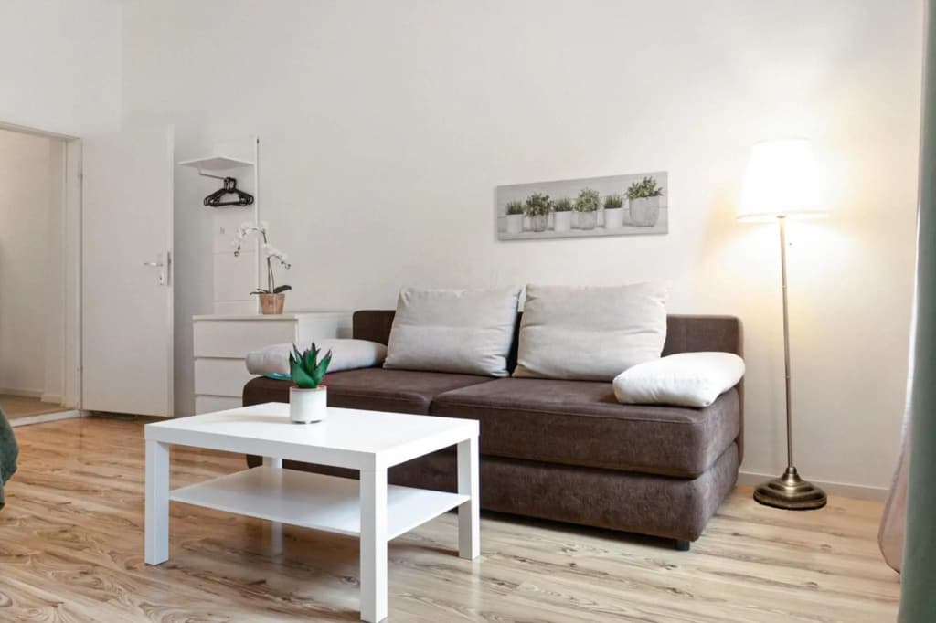 Comfortable 2BR Apt Near Schloss Schönbrunn - photo 16