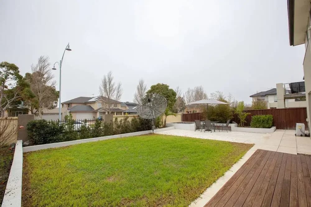 Superb Luxe 5BR House@point Cook Near Lake - photo 11