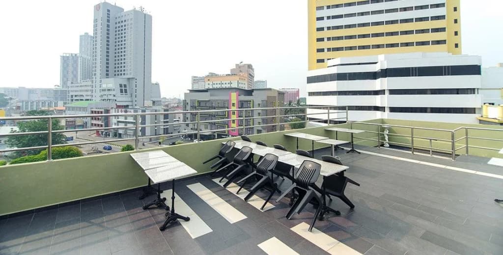 LKS Hotel - photo 8