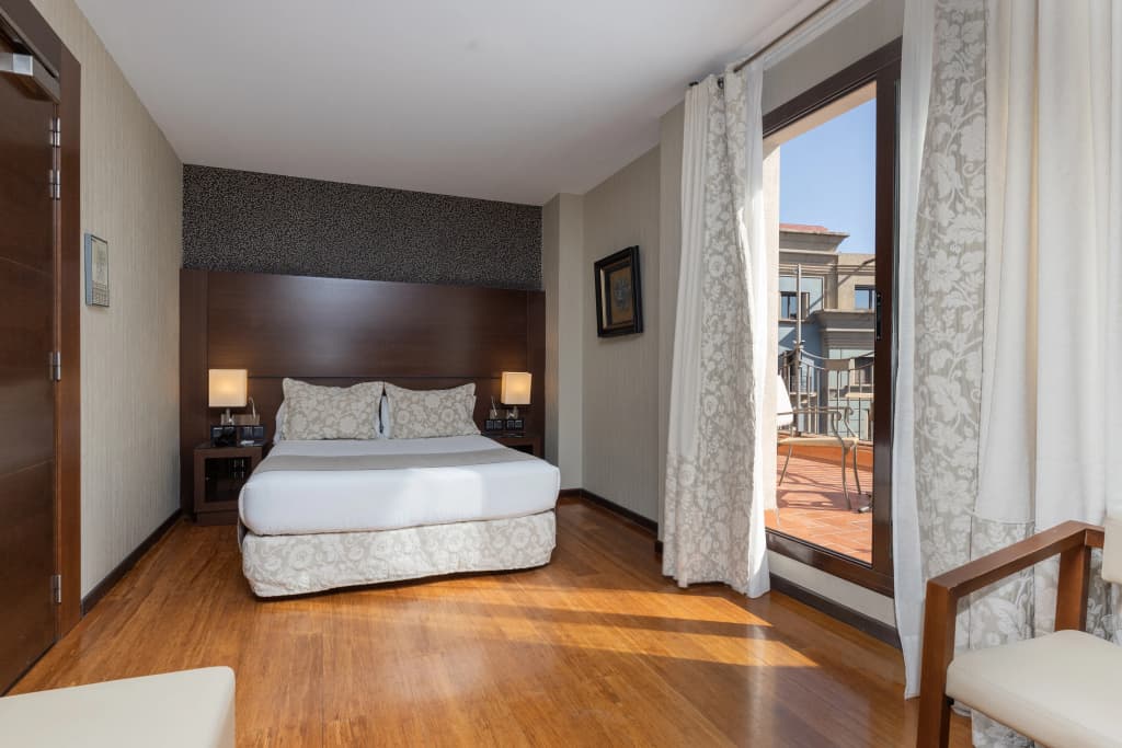 Hotel Barcelona Colonial - photo 8