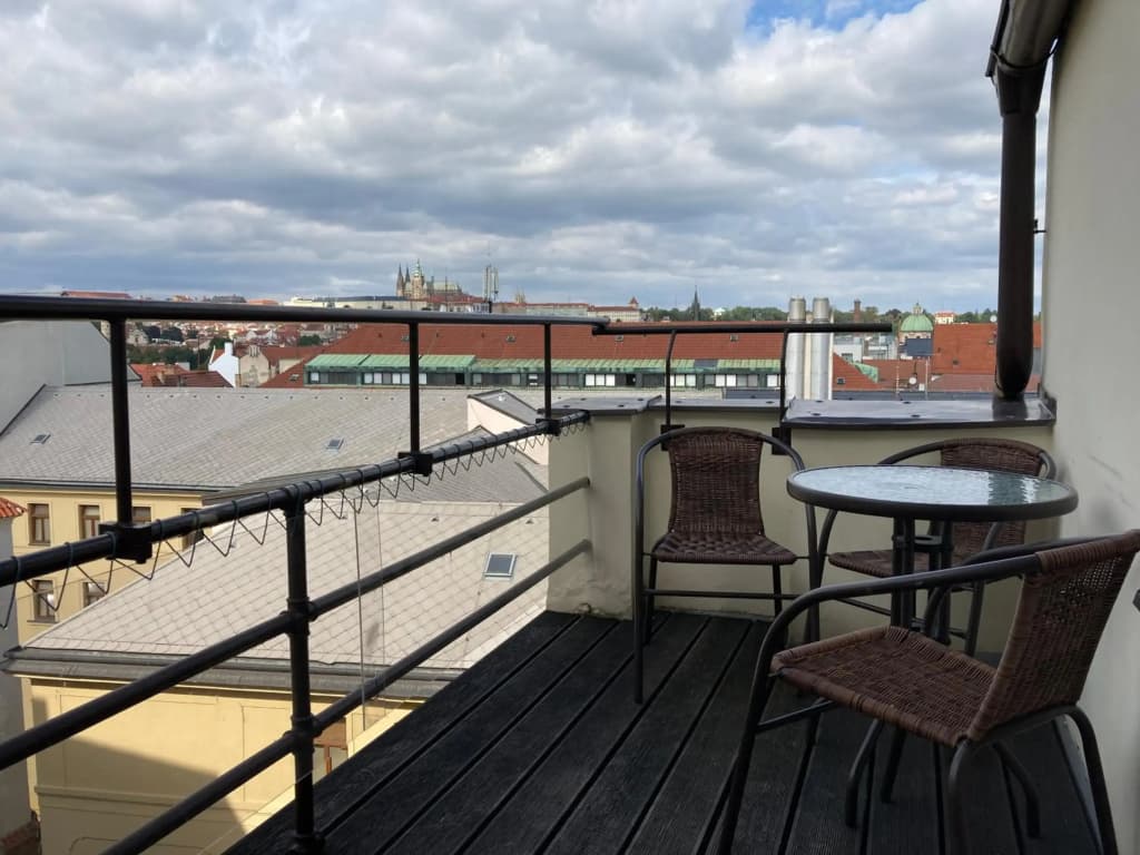 Castle View Apartment - photo 7