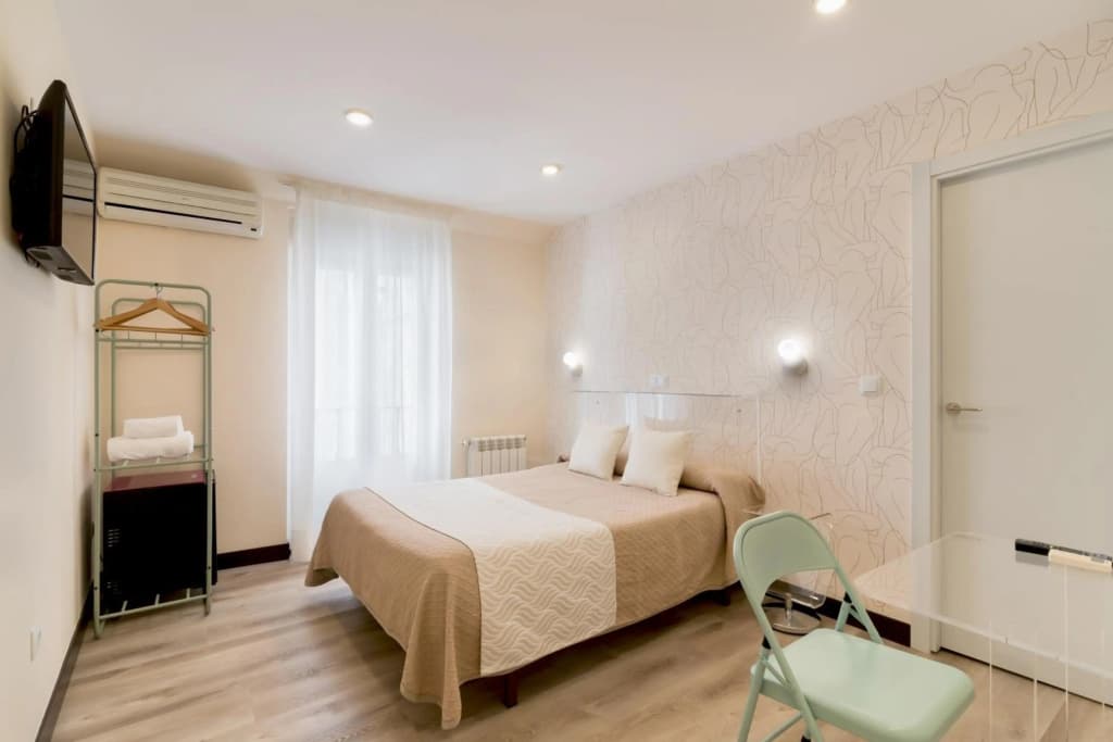 Hostal Art Madrid - photo 26